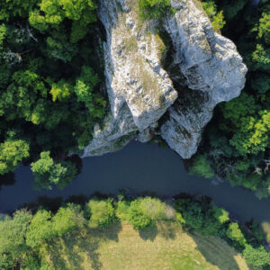 Prise de vue aérienne par drone pour la promotion de sites touristiques