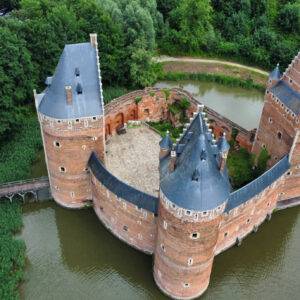 Prise de vue aérienne par drone pour la promotion de sites touristiques