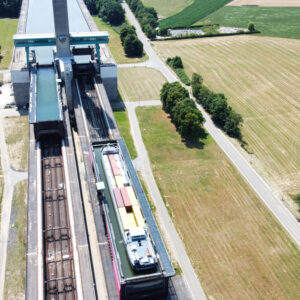 Prise de vue aérienne par drone pour la promotion de sites touristiques