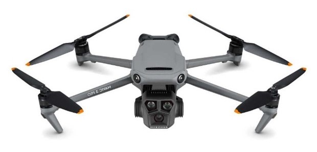 Drone de prise de vue aérienne DJI Mavic 3 Pro